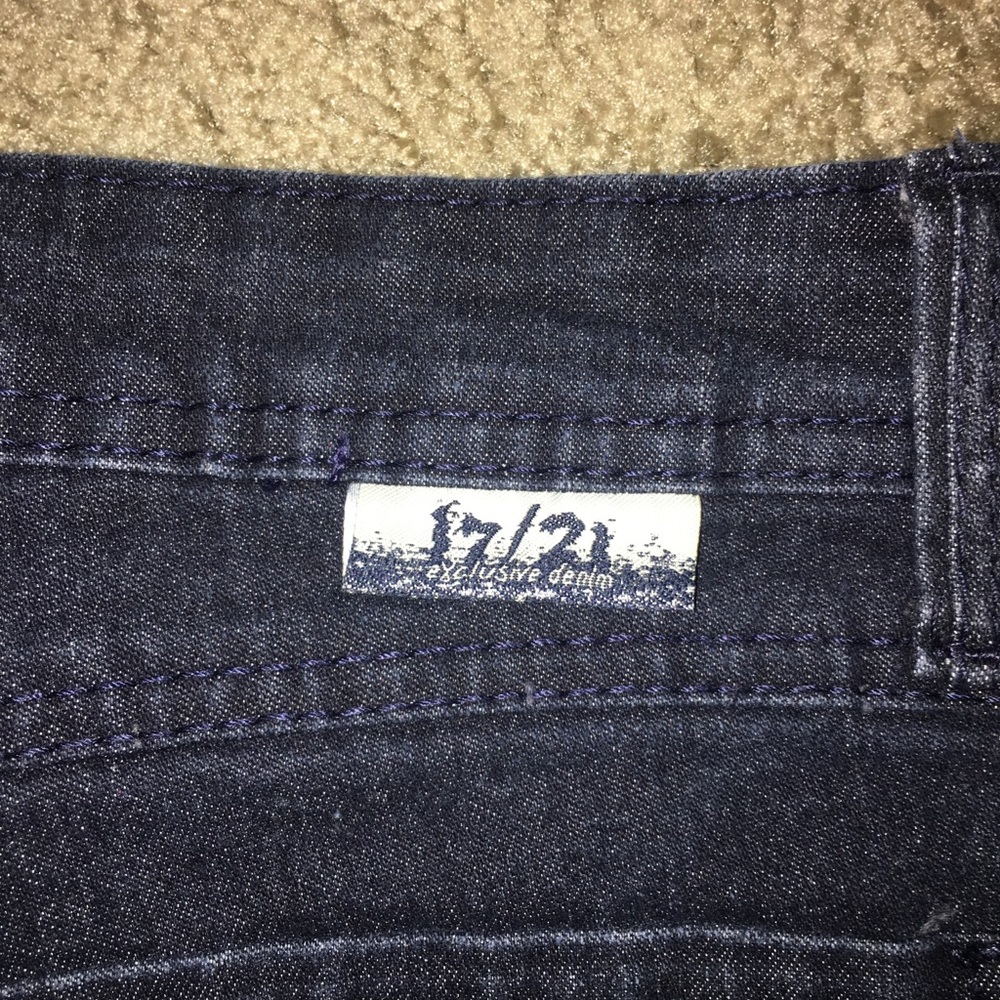 Denim Capris - Picture 3 of 4